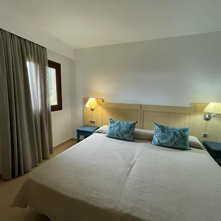 Jardines De By Sit Apartment